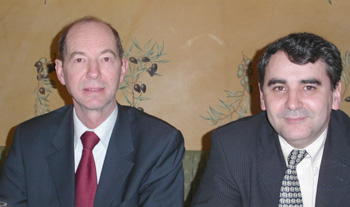 ERCIM President Gerard van Oortmerssen (left) and SpaRCIM's representative on ERCIM's Board of Directors, Juan José Moreno from the Technical University of Madrid and the Spanish Ministry of Science and Technology.
